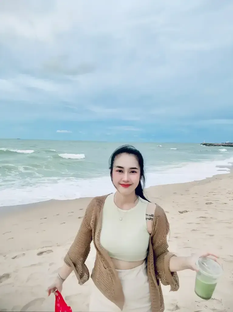 น้อง พลอย - ภาพที่ 2
