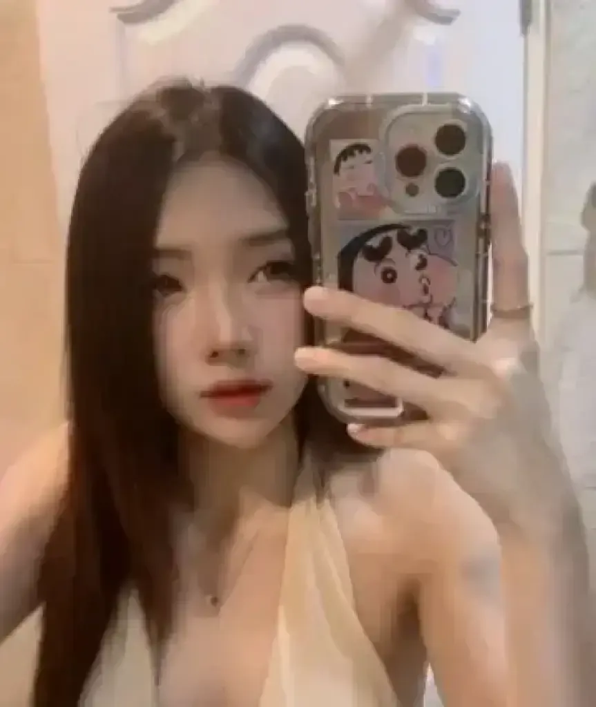 น้อง น้อง แอนนี่ — ทองหล่อ