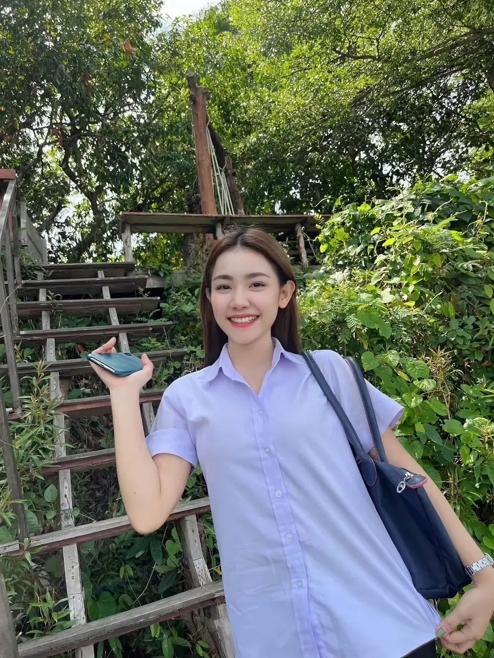 น้อง น้อง จ๋า — หลักสี่